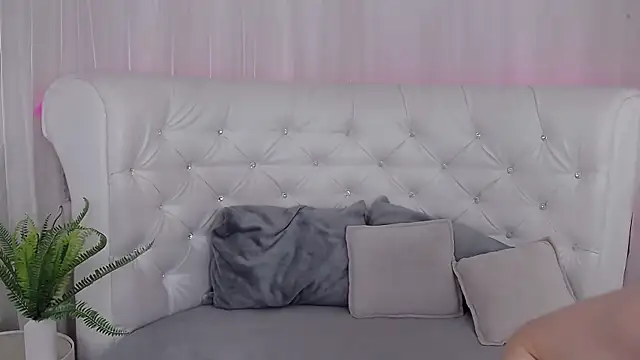 RobbyCharming online show from March 2026 04:27:02 AM