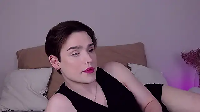 Snapshot of RobbyCharming chatting on June 2026 07:39:01 AM RobbyCharming online show from June 2026 07:39:01 AM