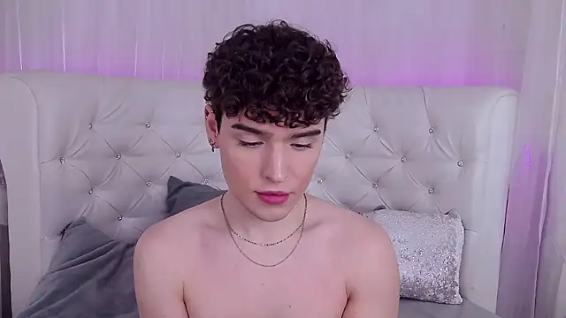 Snapshot of RobbyCharming chatting on November 2025 04:01:01 AM RobbyCharming online show from November 2025 04:01:01 AM