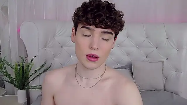 RobbyCharming online show from March 2026 04:27:01 AM