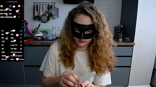BubbbleGumm online show from April 2026 07:23:01 AM