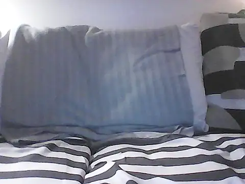 Malcomvs97 online show from February 2026 09:10:01 PM