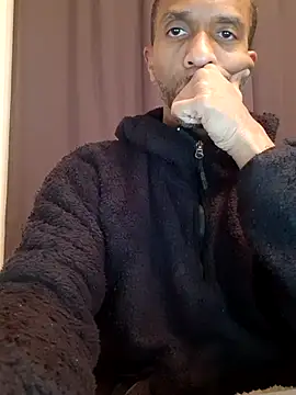 Malcomvs97 online show from March 2026 01:43:02 AM