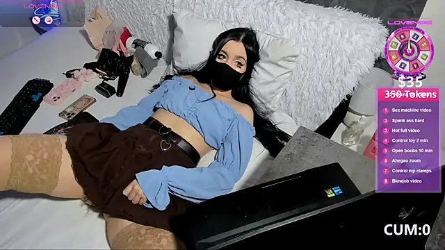 ariel aspen online show from February 2026 11:50:01 PM