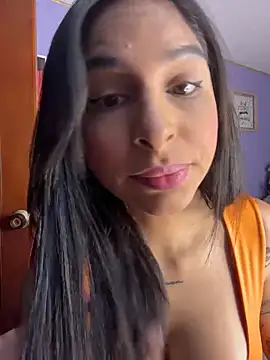 Snapshot of charlotte_stevenss_ chatting on September 2025 02:11:02 PM charlotte stevenss online show from September 2025 02:11:02 PM