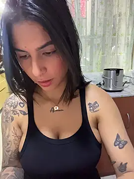Snapshot of charlotte_stevenss_ chatting on October 2025 02:54:02 PM charlotte stevenss online show from October 2025 02:54:02 PM