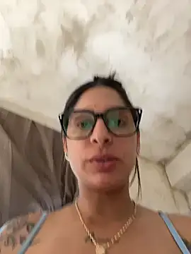 charlotte stevenss  online show from April 2026 07:15:02 PM