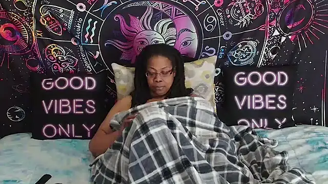 RenaeCumsAlot69 online show from January 2026 07:12:01 PM