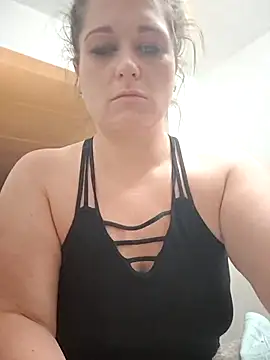 MrandMrs Reigns online show from November 2025 11:41:01 PM