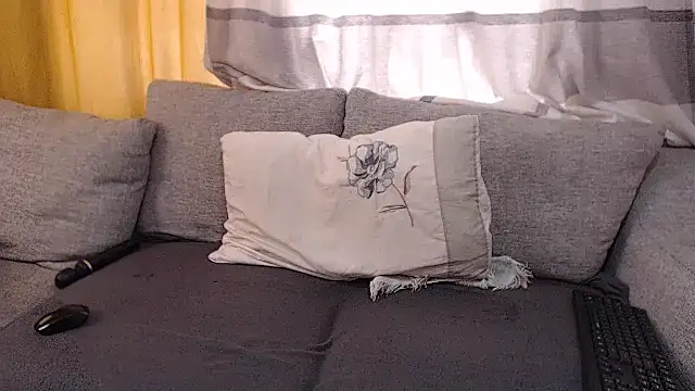 BELINDAXXXXX online show from November 2025 09:14:01 AM