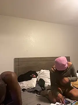 mayywetter online show from February 2026 04:35:01 AM