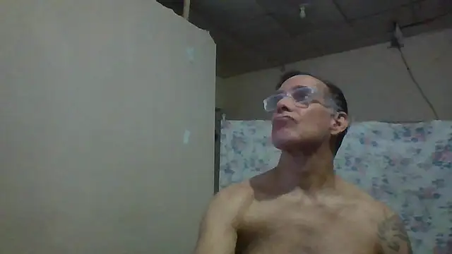 CaptainFox online show from June 2026 12:52:01 AM