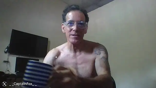CaptainFox online show from August 2026 02:32:02 PM