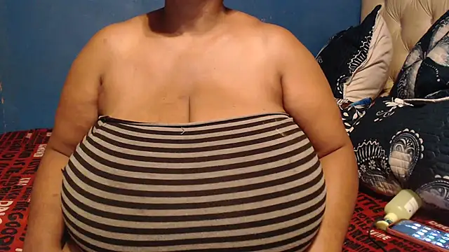 CUTEFIRMMELONSS online show from March 2026 08:19:01 PM