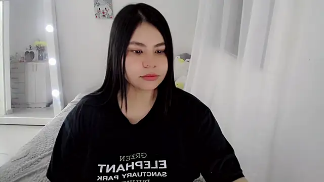 Snapshot of Youlittlepervertt_ chatting on April 2026 12:59:02 AM Youlittlepervertt online show from April 2026 12:59:02 AM
