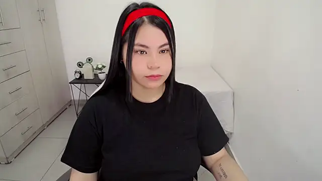 Youlittlepervertt  online show from February 2026 06:30:01 PM