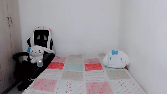 Youlittlepervertt  online show from November 2025 10:54:01 AM