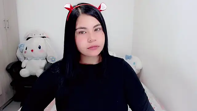 Youlittlepervertt  online show from December 2025 11:42:01 AM