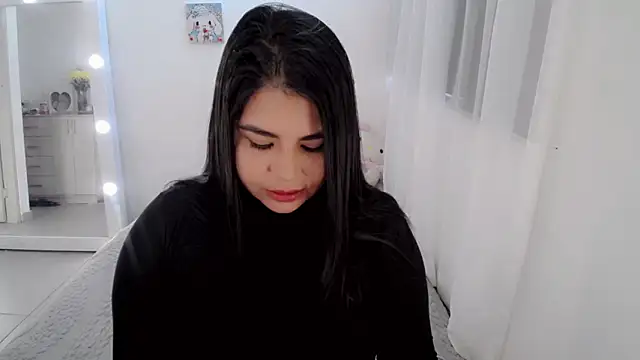 Snapshot of Youlittlepervertt_ chatting on April 2026 10:40:01 PM Youlittlepervertt online show from April 2026 10:40:01 PM