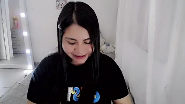 Youlittlepervertt  online show from June 2026 01:39:01 AM