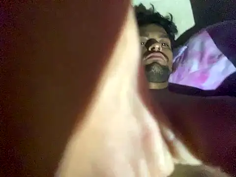 Snapshot of thegoldensexting420 chatting on October 2025 08:15:01 AM thegoldensexting420 online show from October 2025 08:15:01 AM