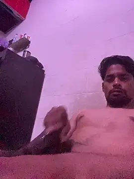 Snapshot of thegoldensexting420 chatting on October 2025 06:57:01 AM thegoldensexting420 online show from October 2025 06:57:01 AM