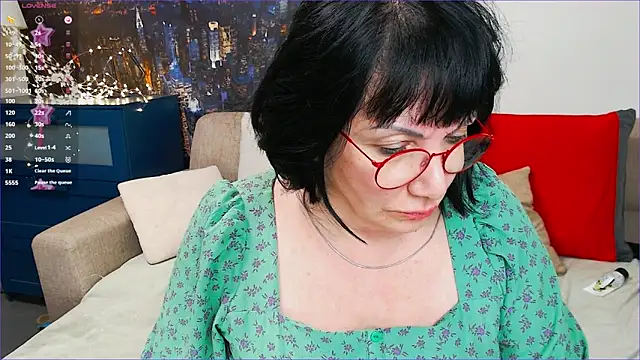 SquirtySlut online show from March 2025 05:54:02 PM