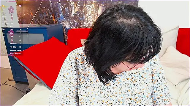 SquirtySlut online show from March 2025 04:26:01 PM