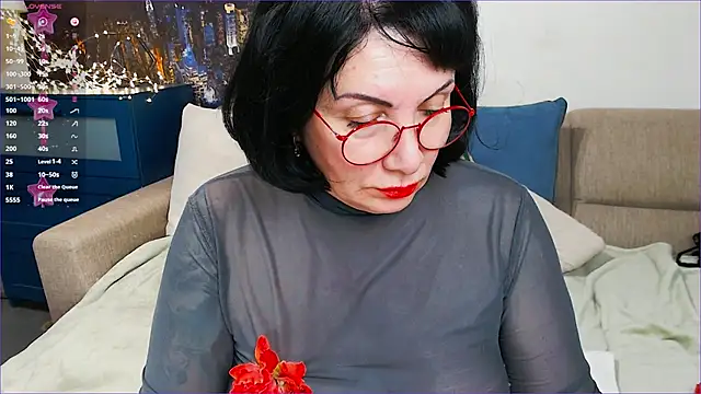 SquirtySlut online show from February 2025 06:55:01 PM