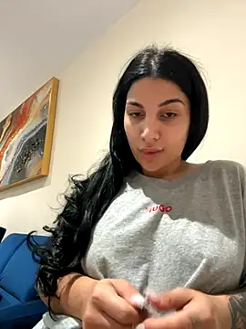Samira30 online show from September 2025 06:35:02 PM