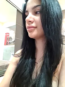 Samira30 online show from October 2025 08:37:01 AM