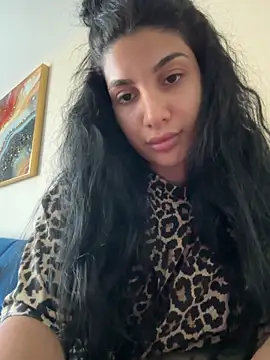 Samira30 online show from September 2025 04:34:02 PM
