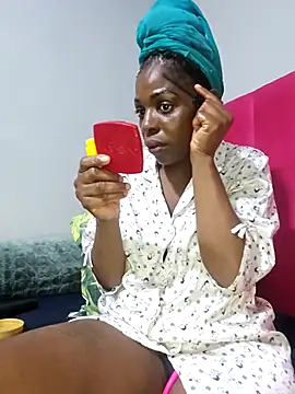 Shaniko89 online show from April 2026 09:42:02 PM