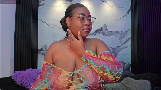 Darnellqueen online show from March 2026 03:35:02 AM