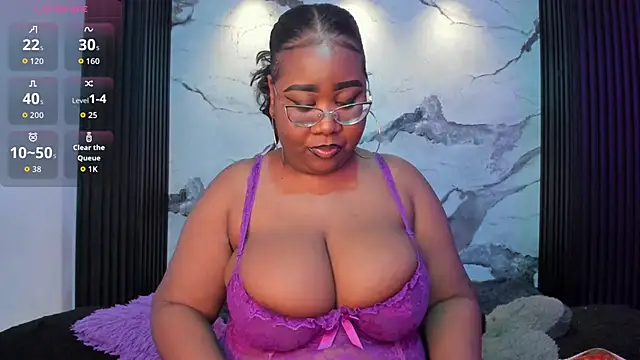 Darnellqueen online show from April 2026 06:09:02 AM