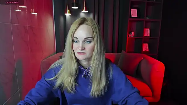 SaraSubtlety online show from September 2025 01:28:02 PM