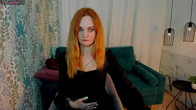 SaraSubtlety online show from November 2025 01:27:02 PM