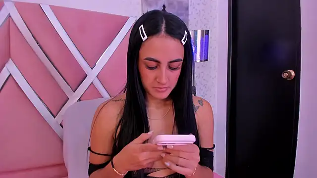 Helenn monroy1 online show from February 2026 07:24:02 PM