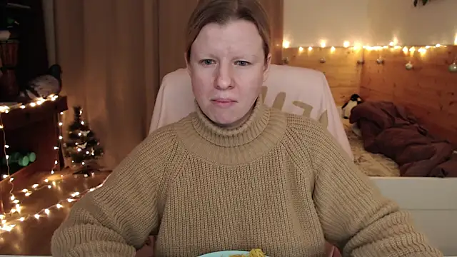 Snapshot of Exponent_5 chatting on January 2025 05:02:02 AM Exponent 5 online show from January 2025 05:02:02 AM