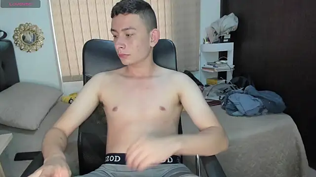 Christ Miller3 online show from February 2025 10:43:02 PM