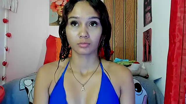 Snapshot of MarianaManzur chatting on May 2026 04:56:02 PM MarianaManzur online show from May 2026 04:56:02 PM