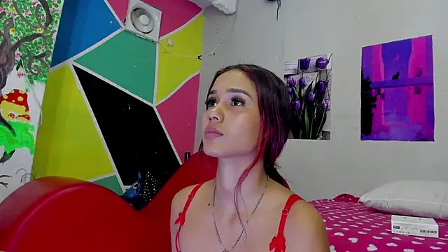 MarianaManzur online show from March 2025 08:21:02 PM