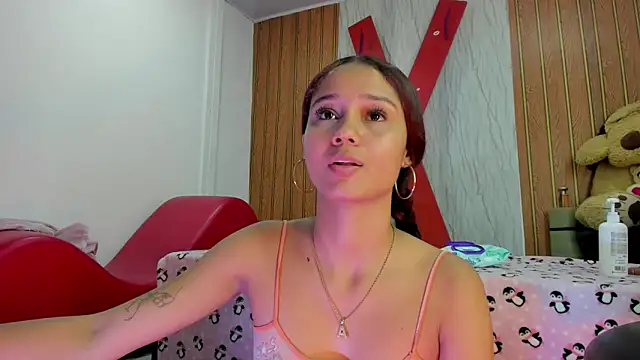 MarianaManzur online show from March 2026 07:40:02 PM