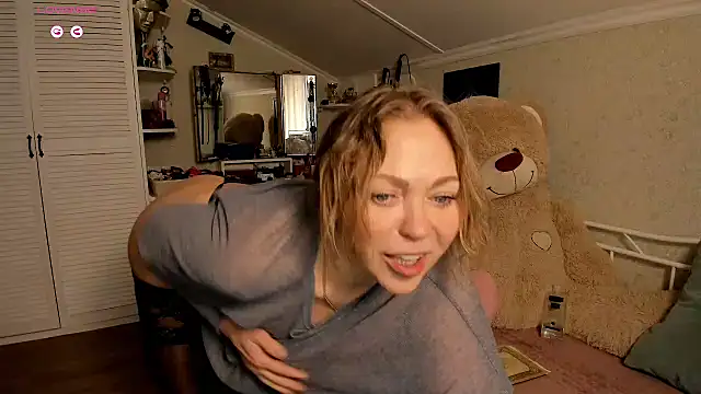 SimonaMartin online show from February 2026 08:24:02 AM