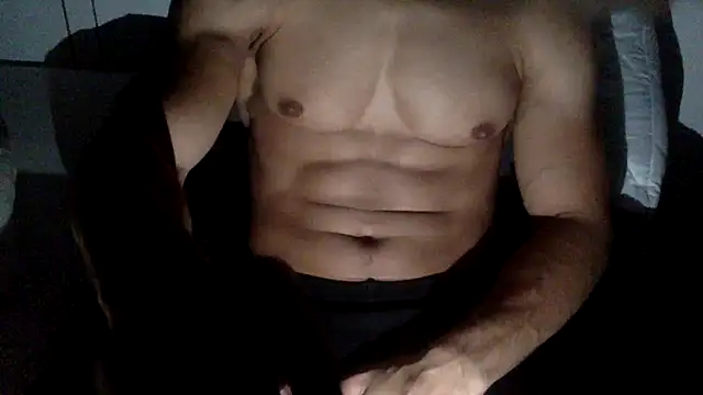 Snapshot of dennisnl93 chatting on October 2025 12:14:01 AM dennisnl93 online show from October 2025 12:14:01 AM