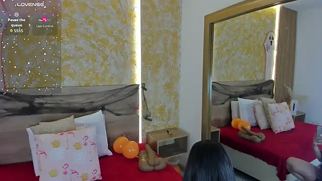 Valentina Ross  online show from October 2025 11:29:02 AM