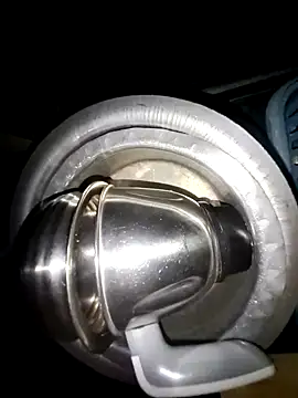 Snapshot of NH2022 chatting on February 2025 04:11:01 PM NH2022 online show from February 2025 04:11:01 PM