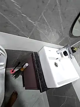 NH2022 online show from February 2026 05:40:02 AM