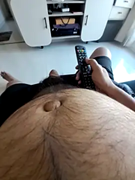 Snapshot of NH2022 chatting on December 2025 08:31:02 AM NH2022 online show from December 2025 08:31:02 AM