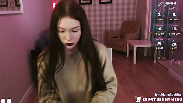 lialiliaa online show from January 2025 11:23:02 AM